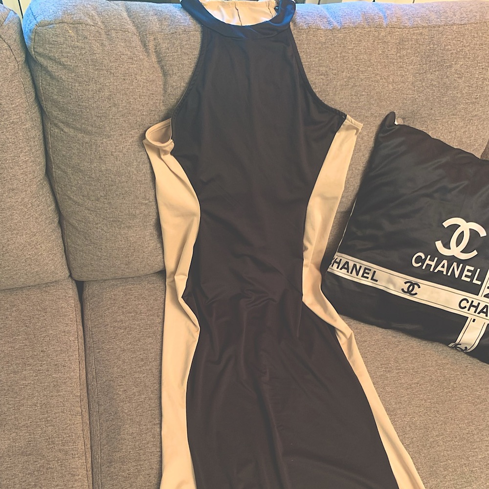 Black and Tan sleeveless Duo dress